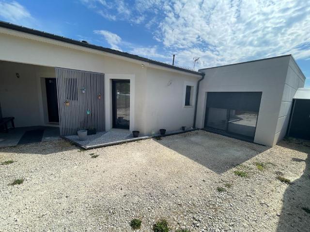 Maison vente à Nontron, Condat-sur-trincou