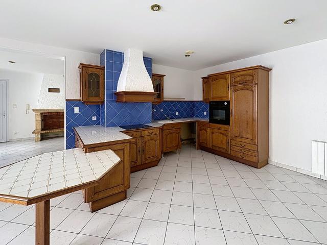 Maison location à Faubourg d'Angoulême, Cognac