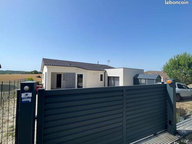 Maison vente à Nontron, Condat-sur-trincou