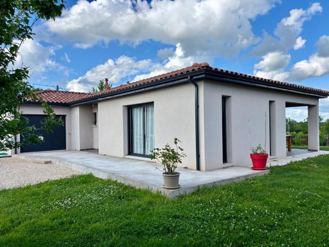 Maison vente à Villefranche-de-Rouergue, Savignac