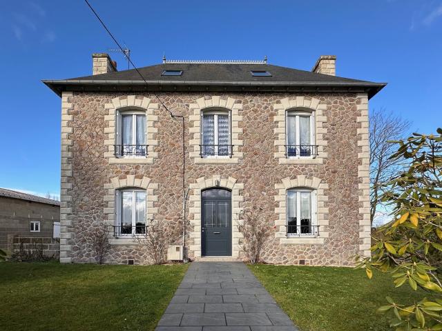 Maison vente à Guingamp, Bretagne