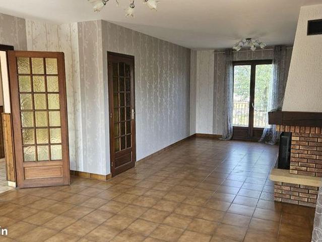 Maison vente à Vitry-le-François, Frignicourt