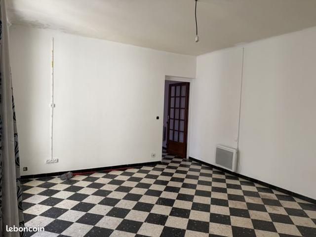 Maison vente à Aix-en-Provence, Sénas
