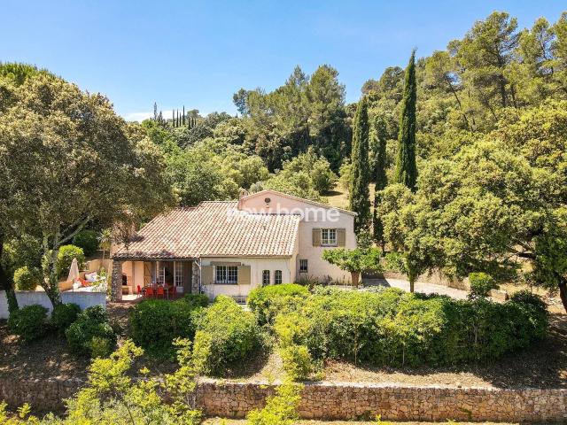 Maison vente à Brignoles, Le Thoronet