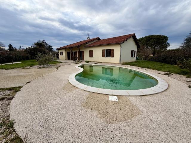 Maison vente à Mirande, Occitanie