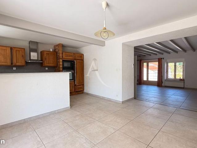 Maison vente à La Roche-sur-Yon, Venansault