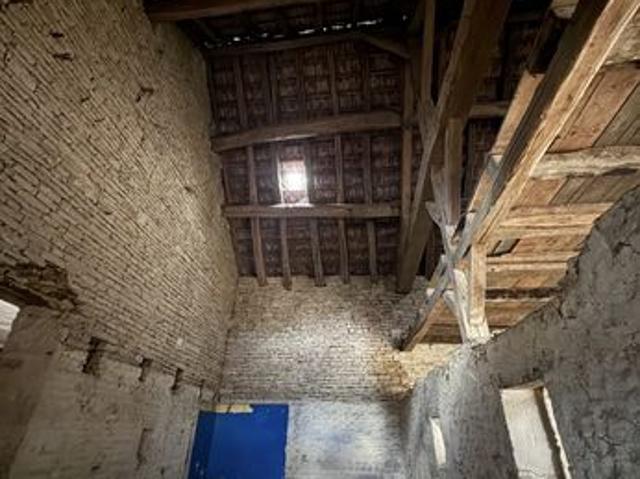 Maison vente à Montbard, Veuxhaulles-sur-aube