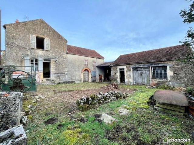 Maison vente à Avallon, Thory