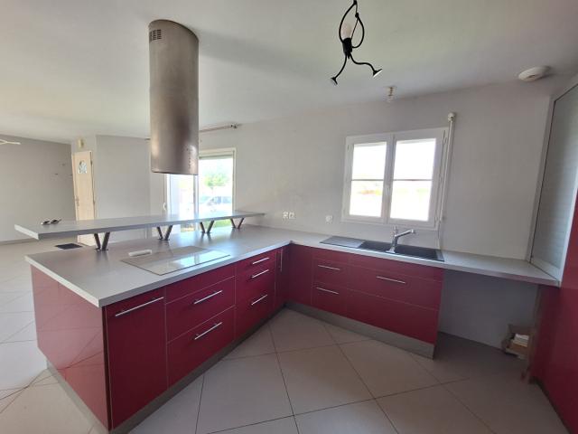 Maison location à Saintes, Semussac