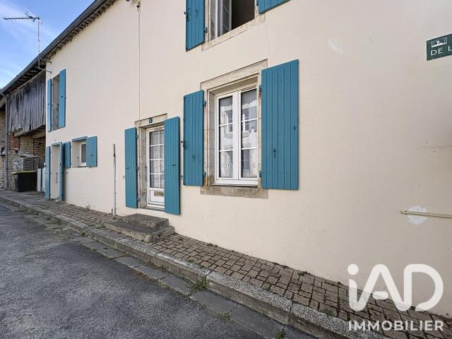 Maison vente à Petite Abbaye, La Grève-sur-Mignon