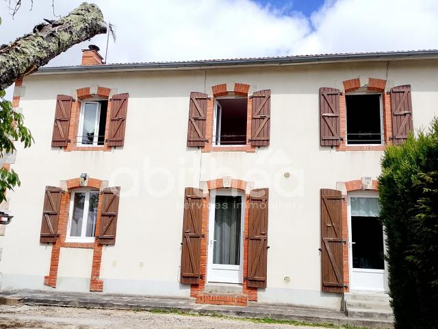 Maison vente à Confolens, Tessonnière