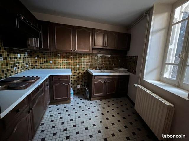 Maison vente à Saint-Amand-Montrond, Préveranges