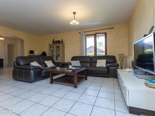 Maison vente à La Tour-du-Pin, Auvergne-Rhône-Alpes
