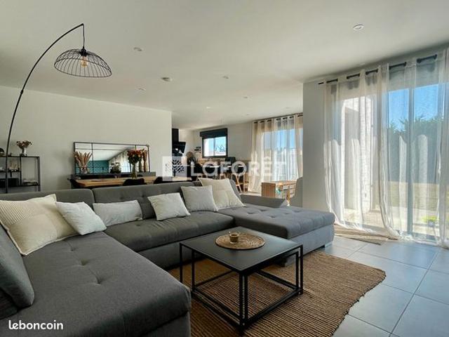 Maison vente à Saint-romain-de-benet, Charente-Maritime