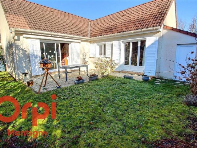 Maison vente à Versailles, Montigny-le-bretonneux