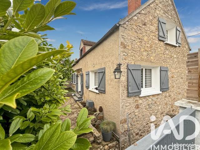 Maison vente à Sens, Champigny