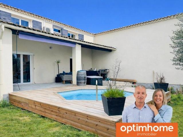 Maison vente à Nîmes, Mus