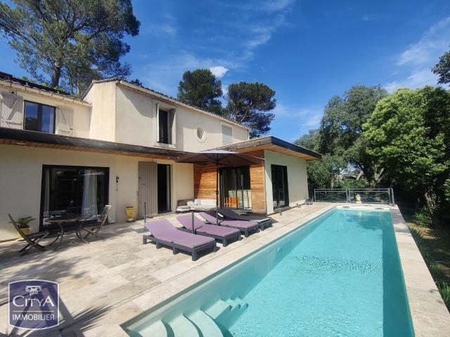 Maison vente à Nîmes