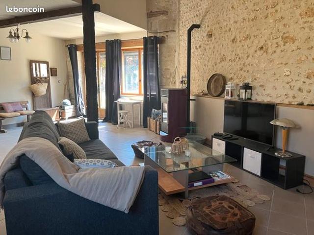Maison vente à Nontron, Chaleix
