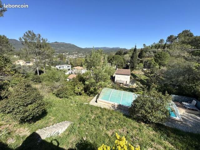 Maison vente à Arrondissement de Toulon, Solliès-toucas