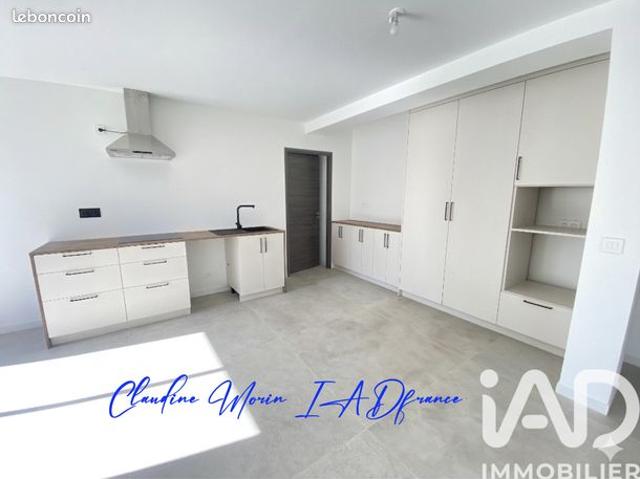 Maison vente à Nantes, Vallet