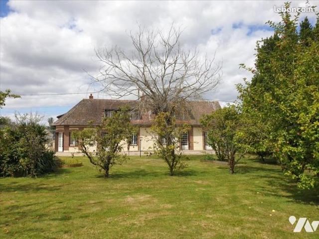 Maison vente à Bernay, Bourth