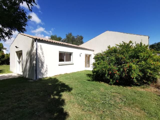 Maison vente à Saintes, Médis
