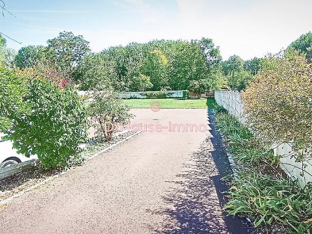 Maison vente à Bressuire, Pas-de-jeu