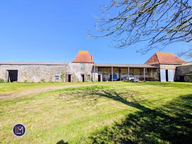 Maison vente à Nantes, Montbert