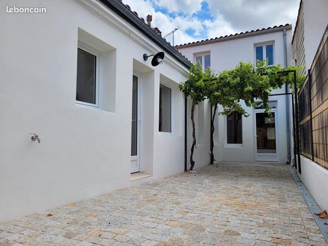 Maison vente à Rochefort