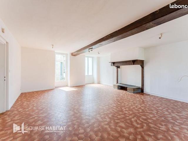 Maison vente à La Roche-sur-Yon, Montaigu