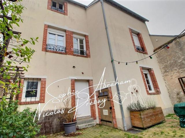 Maison vente à Étampes, Angerville