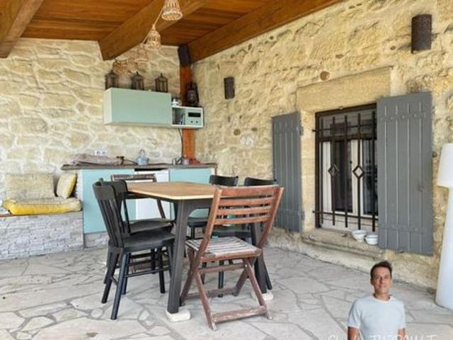 Maison vente à Nîmes, Fournès