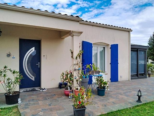 Maison vente à Saintes, Saint-romain-de-benet