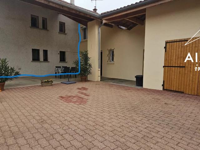 Maison vente à Nantua, Priay