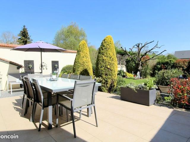 Maison vente à Mantes-la-Jolie, Houdan
