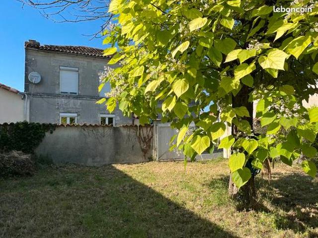 Maison vente à Cognac, Merpins
