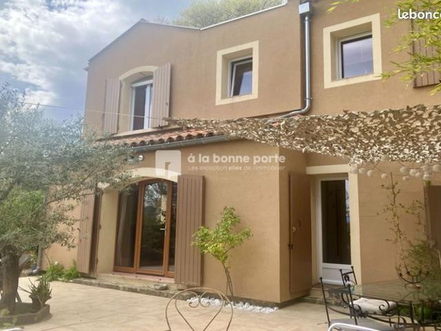 Maison vente à Apt, Cadenet