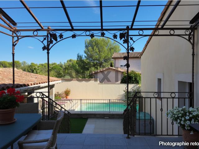 Maison vente à Nîmes, Gard