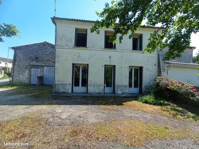 Maison vente à Saint-germain-de-lusignan, Réaux