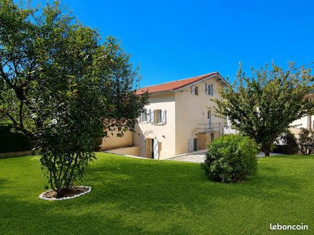 Maison vente à Fontaines-Saint-Martin, Rhône