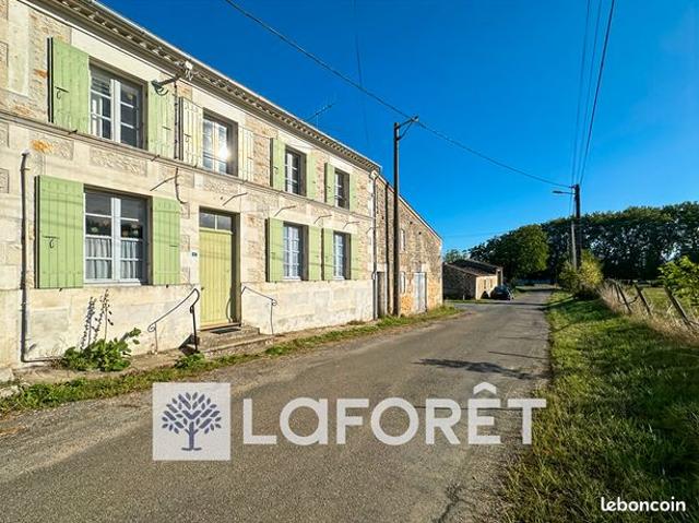 Maison vente à Saintes, Saint-andré-de-lidon