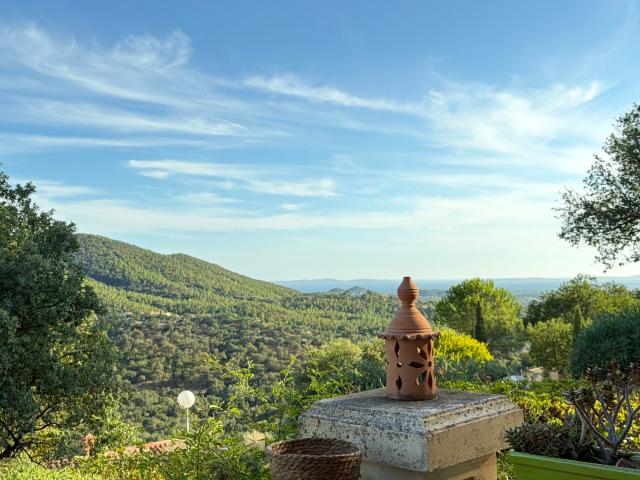 Maison vente à Arrondissement de Toulon, La Londe-les-maures