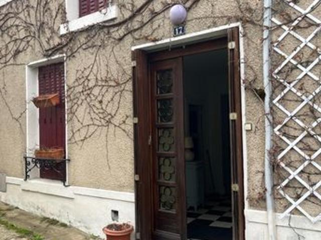 Maison vente à Issoudun, Reuilly