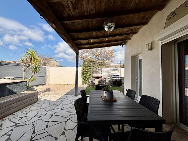 Maison vente à Nîmes, Aigues-mortes