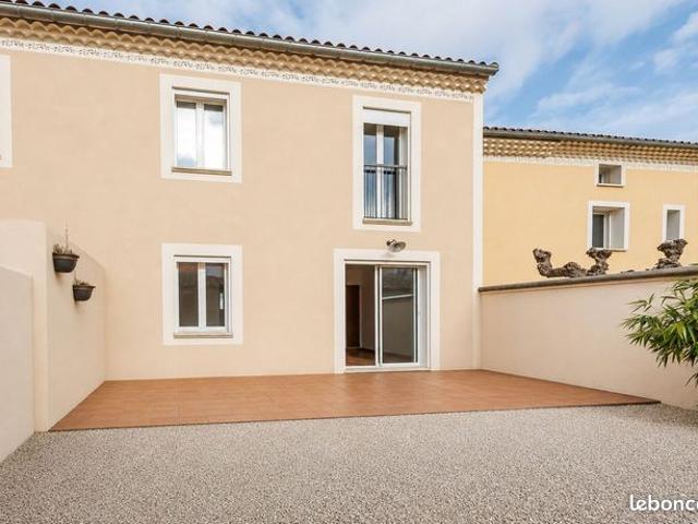 Maison vente à Carpentras, Althen-des-paluds