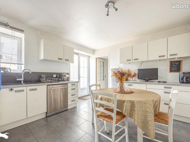 Maison vente à Montmorillon, Genouillé