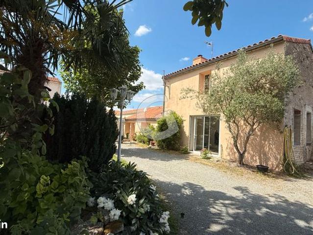 Maison vente à Castellane, Anglès