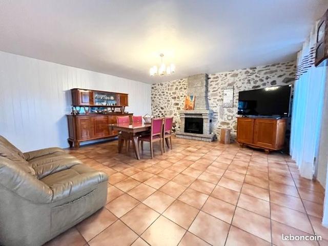 Maison vente à Brive-la-Gaillarde, Sainte-féréole