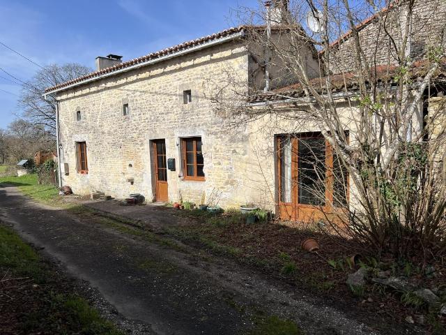 Maison vente à Chassiecq, Charente